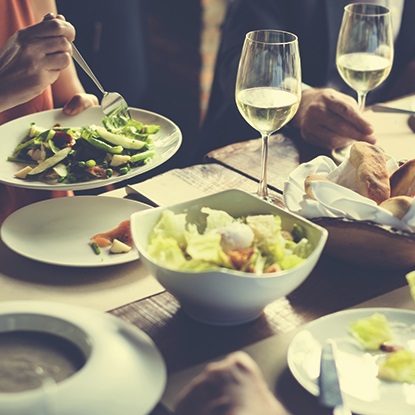 Links 415X415 Business Lunch